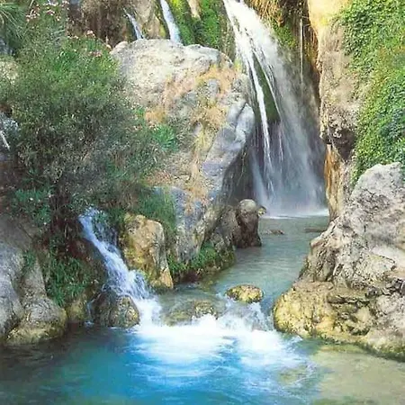 度假居 Lovely And Private Pool In A Quiet Area